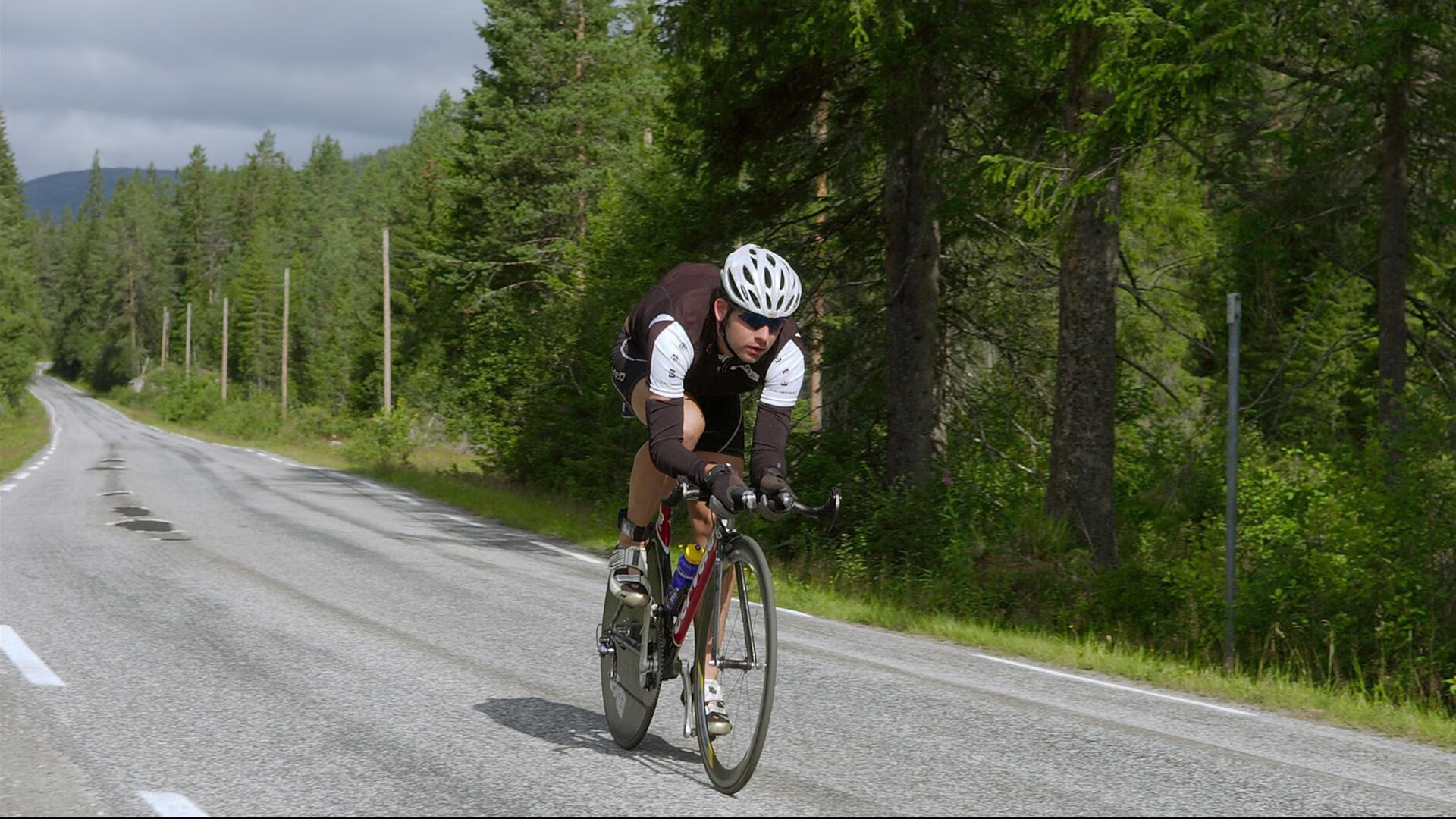 “亲子跑步新时代，牛仔3K亲子跑香港掀起运动热潮”